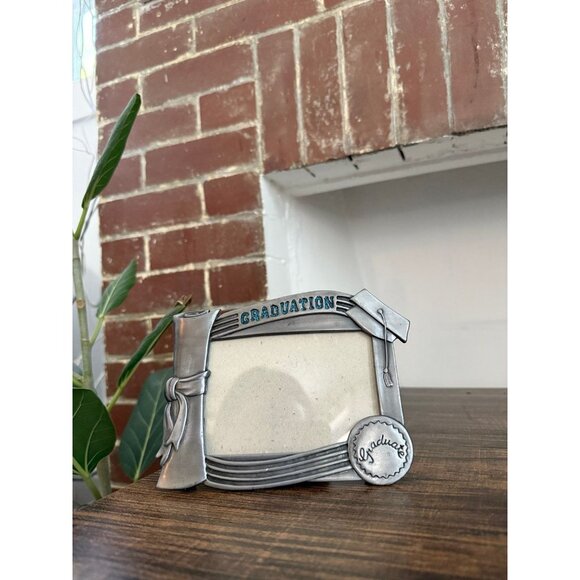 Graduation silver metal picture frame - Picture 1 of 6